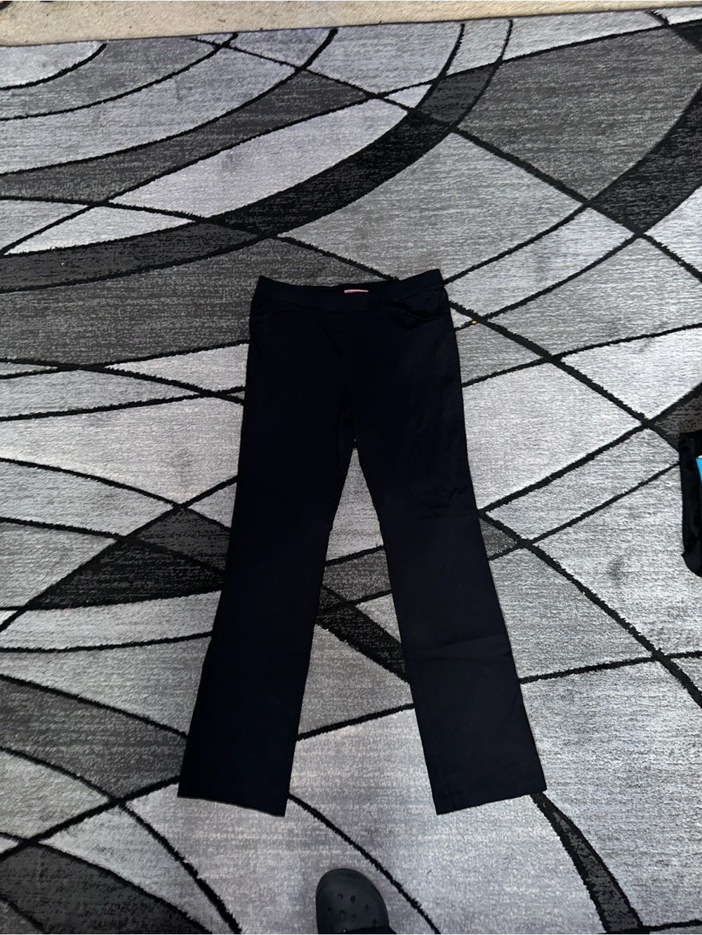 Black Women's Straight-Leg Jeans